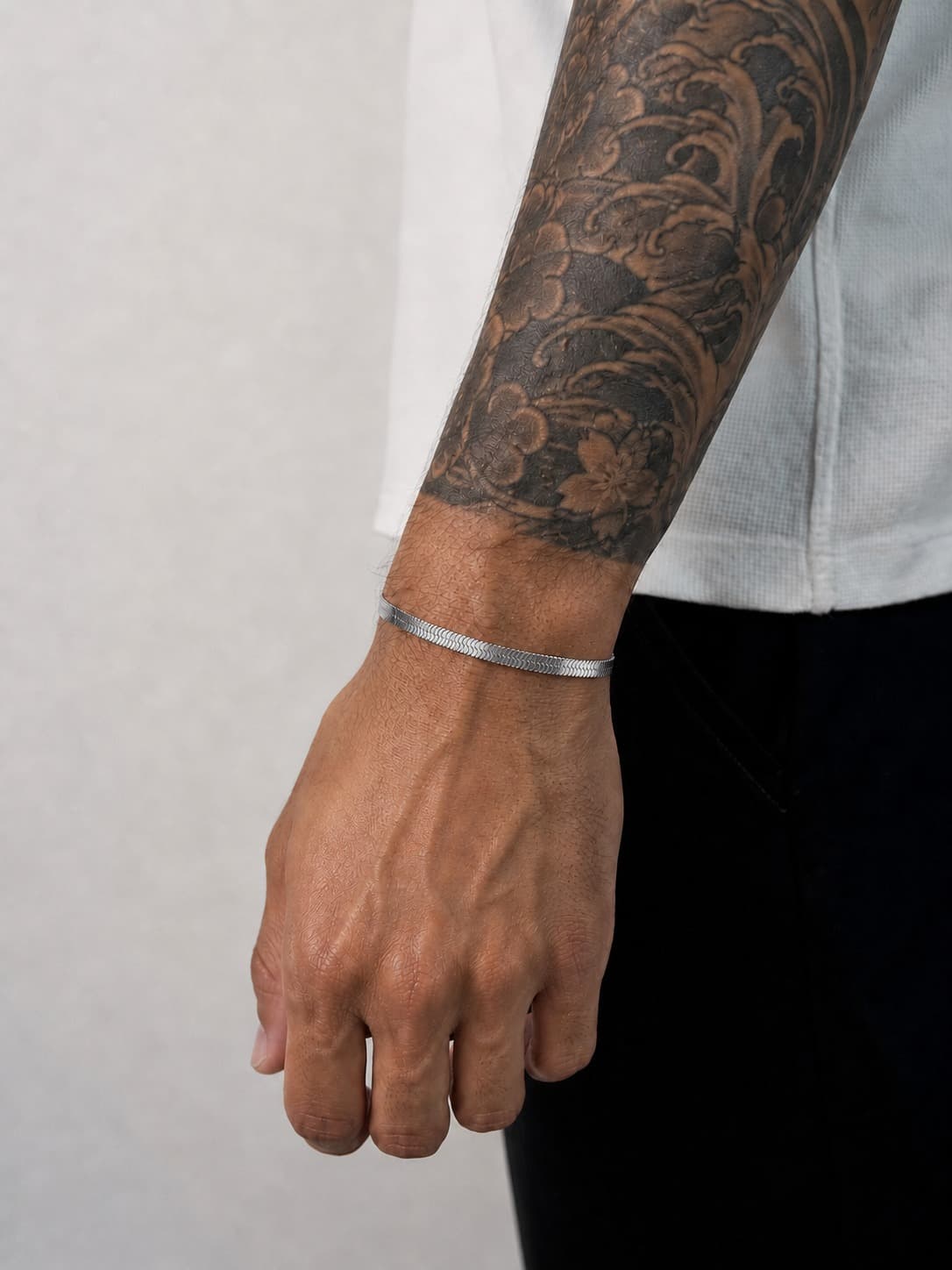 Snake Chain Argent getragen